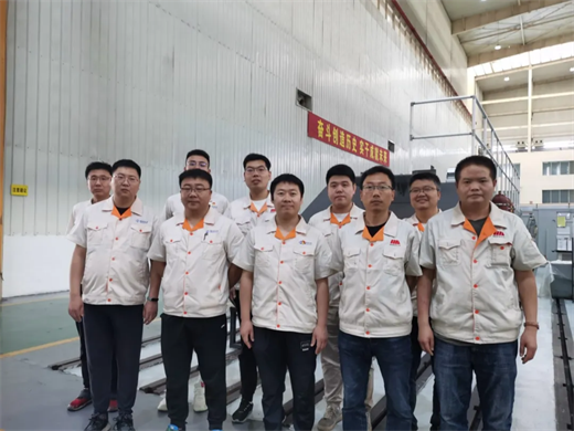 文化通用“企业文化之星”通用技术机床研究院沈阳分院立式五坐标加工中心研究团队：以创新为矛突破核心技术封锁(图2)