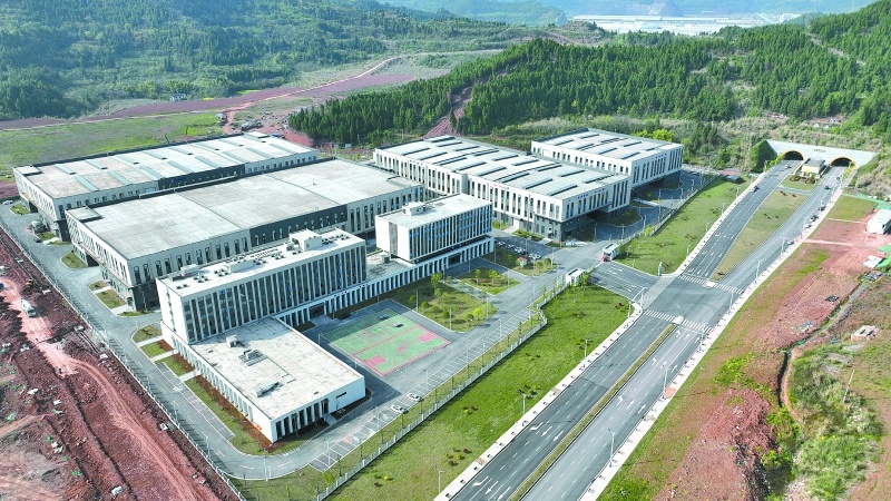 打赢经济发展翻身仗丨嘉陵：构建产业矩阵激活发展新动能(图1)